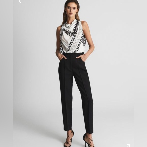 Reiss | Kaia sleeveless cowl neck printed blouse Women’s size 6 career business - Picture 3 of 13